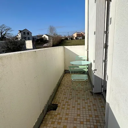 Lumineux Au Centre-ville Avec Balcon - Fr-1-541-133 La Roche-Posay